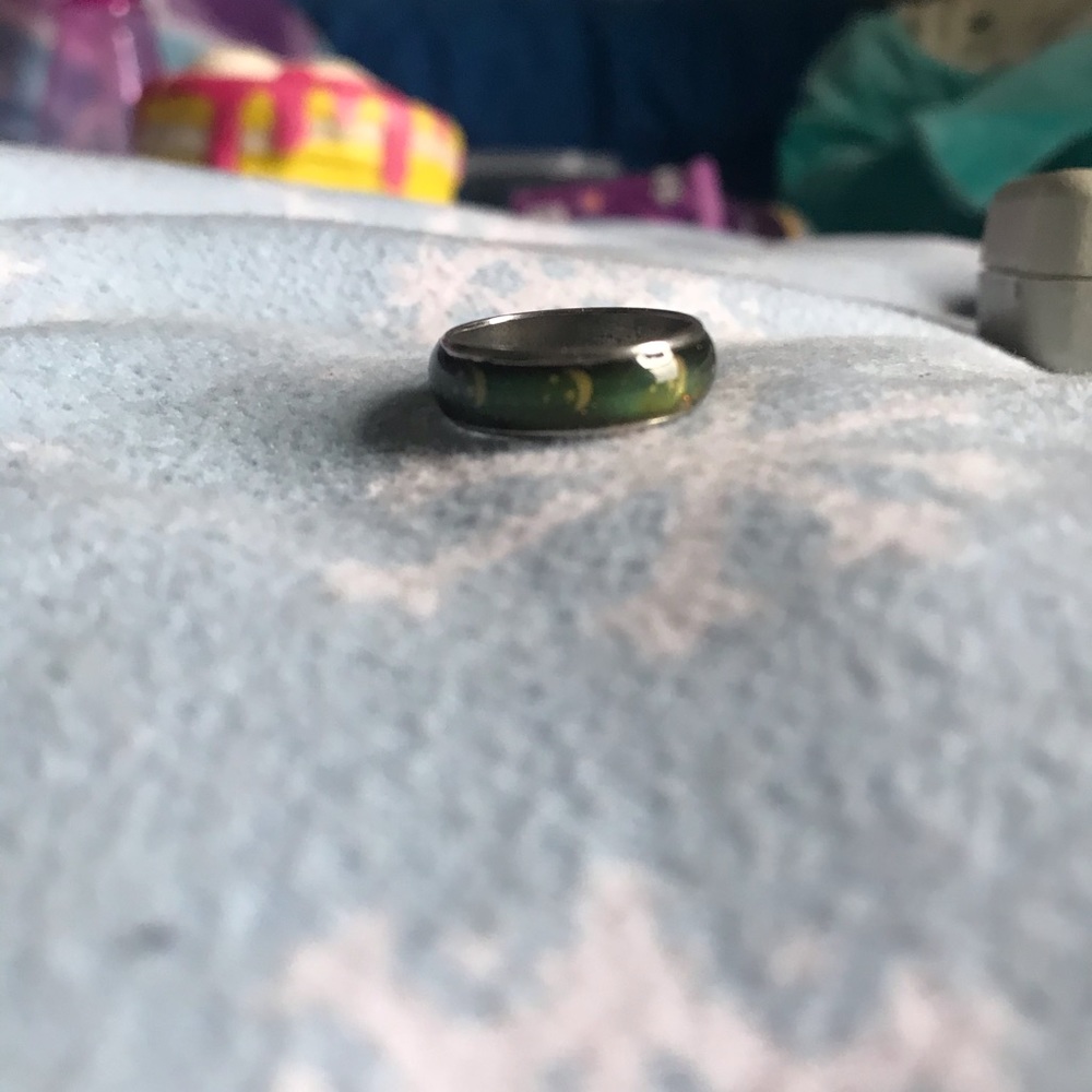 Mood ring